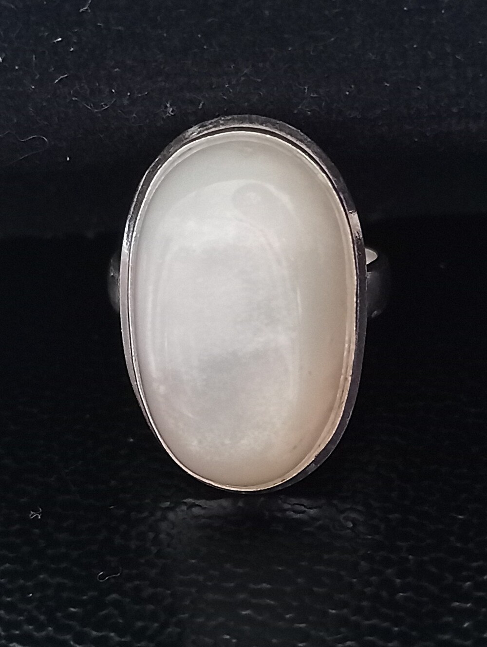 Natural White Moonstone Oval Statement Silver Ring Sz 7.5